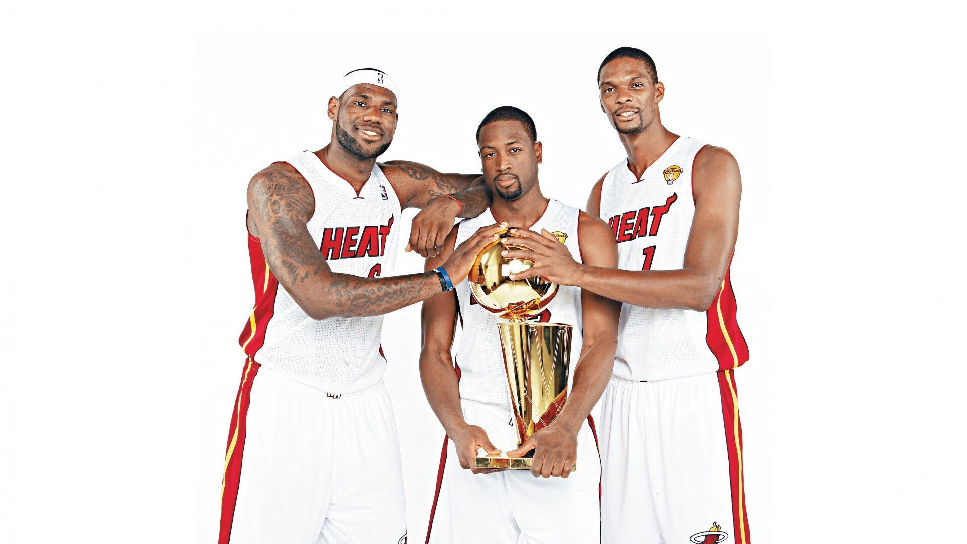 中国足球国际交流日益频繁，合作项目丰富多彩，国际足联中国